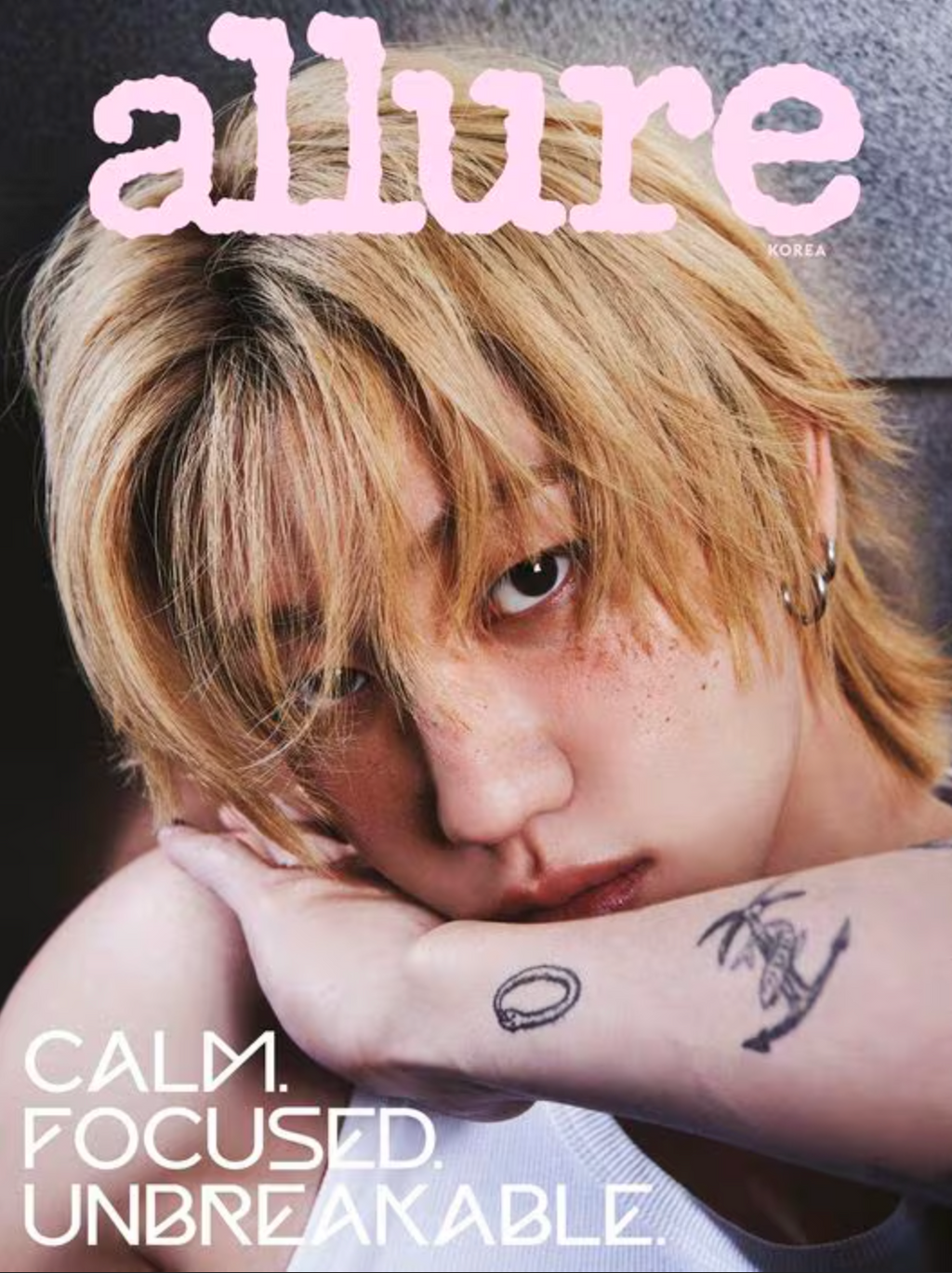 Magazine Allure April 2026 Cover : VERNON & THE8