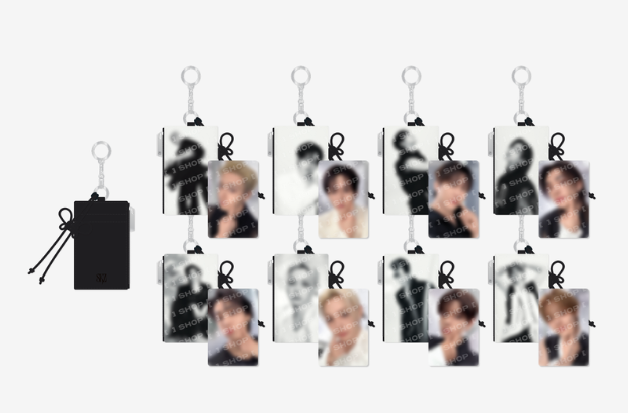 [PREORDER] STRAY KIDS 'RUN IT' WORLD TOUR OFFICIAL MD - CARD HOLDER KEYRING