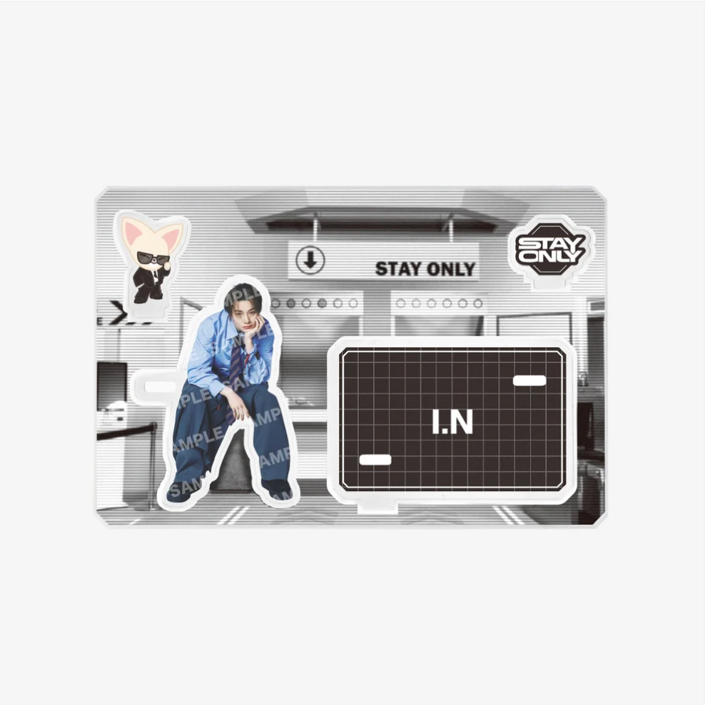 [PREORDER] Stray Kids "RUN IT JAPAN" MD - ACRYLIC STAND