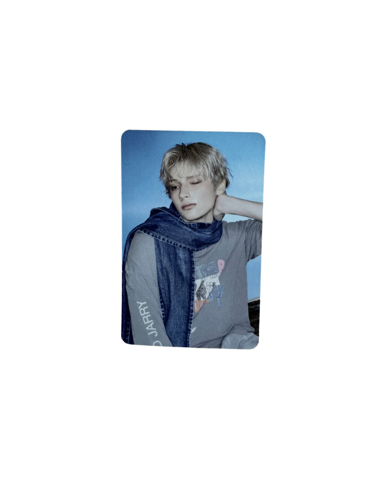 Official TOMORROW X TOGETHER '7TH YEAR : 가시덤불에 잠시 바람이 멈췄을 때' POB Limited Photocards