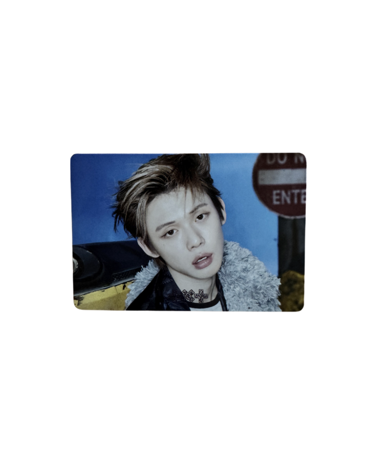 Official TOMORROW X TOGETHER '7TH YEAR : 가시덤불에 잠시 바람이 멈췄을 때' POB Limited Edition Photocard Magnets
