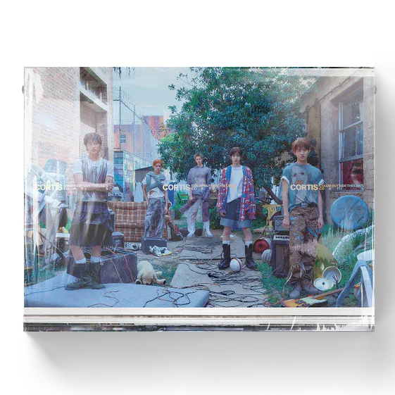 CORTIS 1st Mini Album 'COLOR OUTSIDE THE LINES'