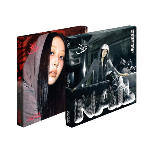 Yves 4th Mini Album 'NAIL' (Deluxe Ver. : Standard Photobook) (VER.1 / VER.2)